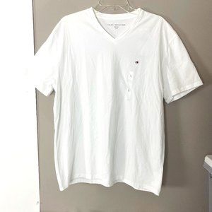 Tommy Hilfiger White Short Sleeve V-neck Pullover T-shirt Size Large NWT